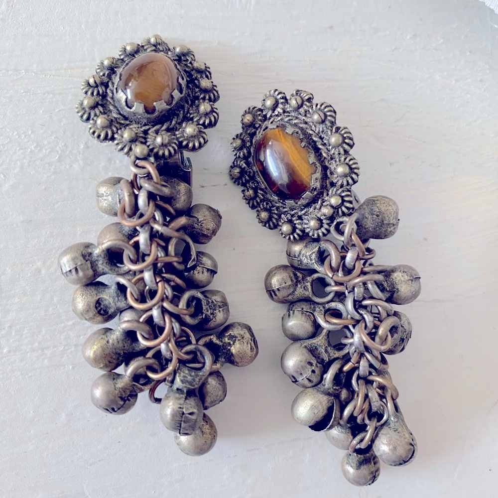Vintage Clip On Earrings 2.5 Inch
